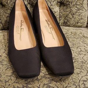 Salvatore ferragamo Coffin heels 1"